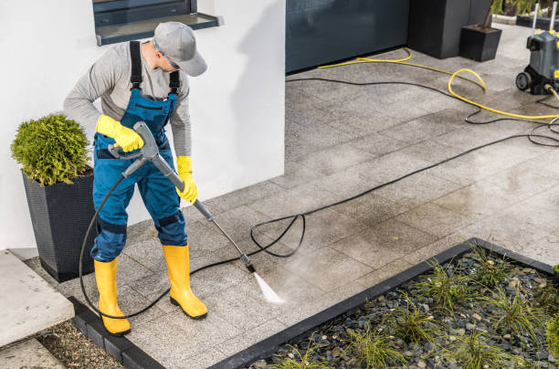 Best Pressure Washing Brick  in Luling, TX